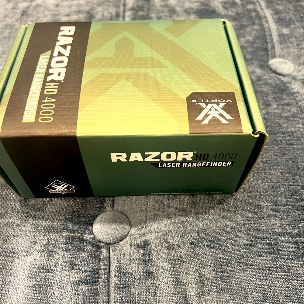 NEW, tried once! Pristine condition all accessories in box. Vortex razor HD 4000